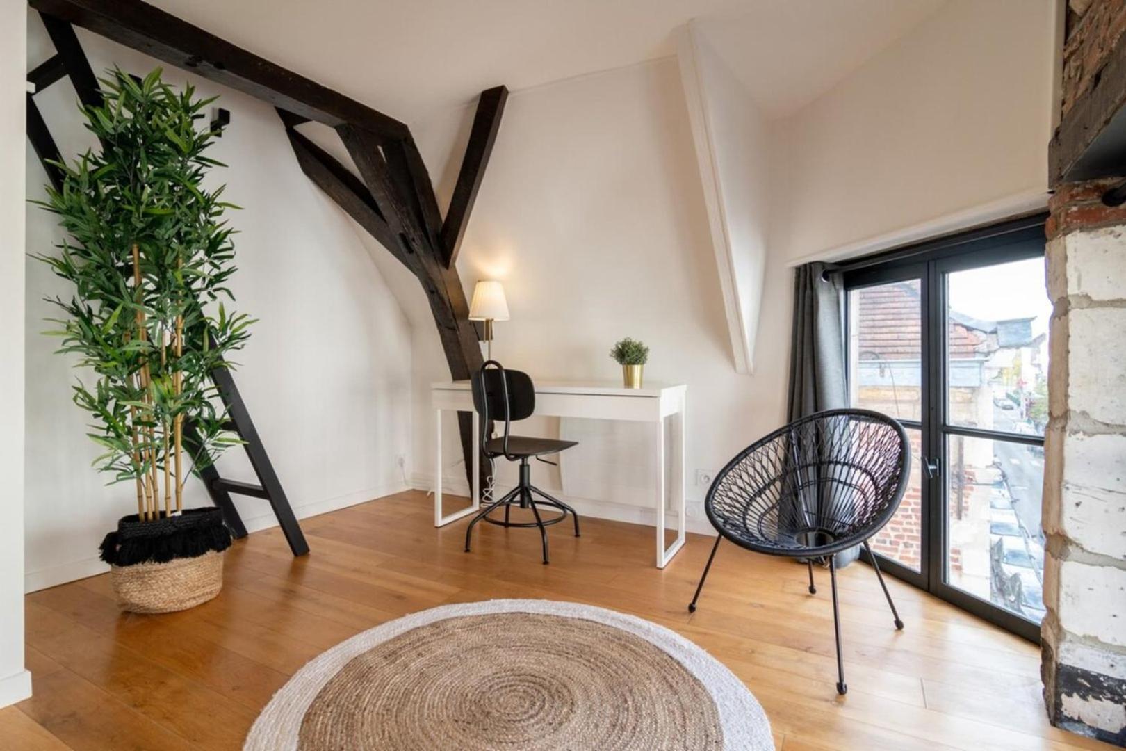 Unique 3 Bed House In Old Lille! Διαμέρισμα Εξωτερικό φωτογραφία